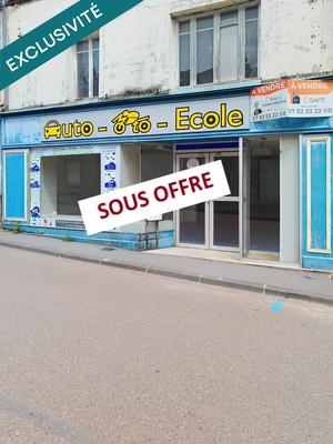 Local commercial - 129 m² - 6 pièces