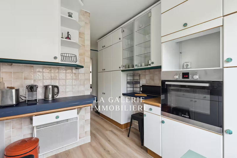 Appartement - 85 m² - 4 pièces