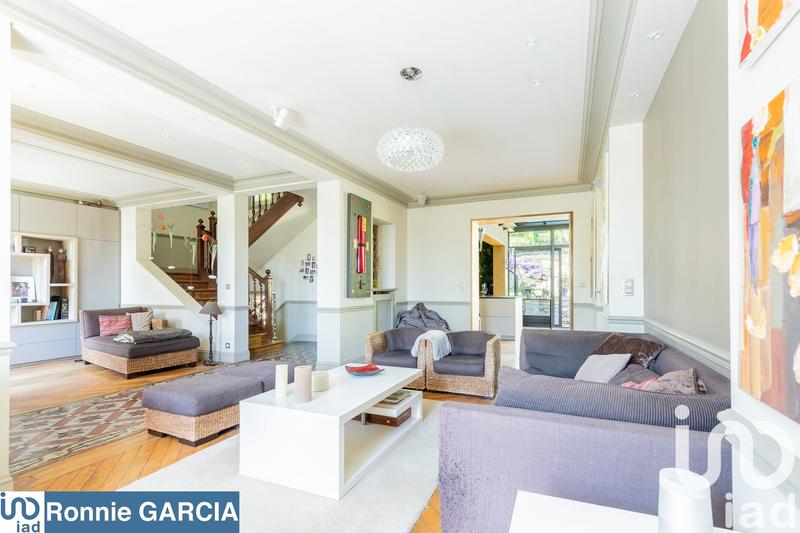 Maison - 167 m² - 7 pièces