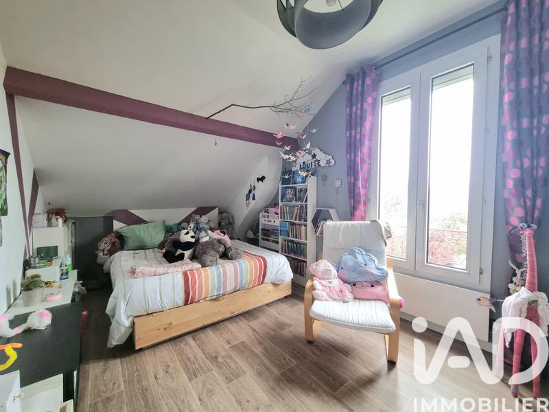 Maison - 88 m² - 5 pièces