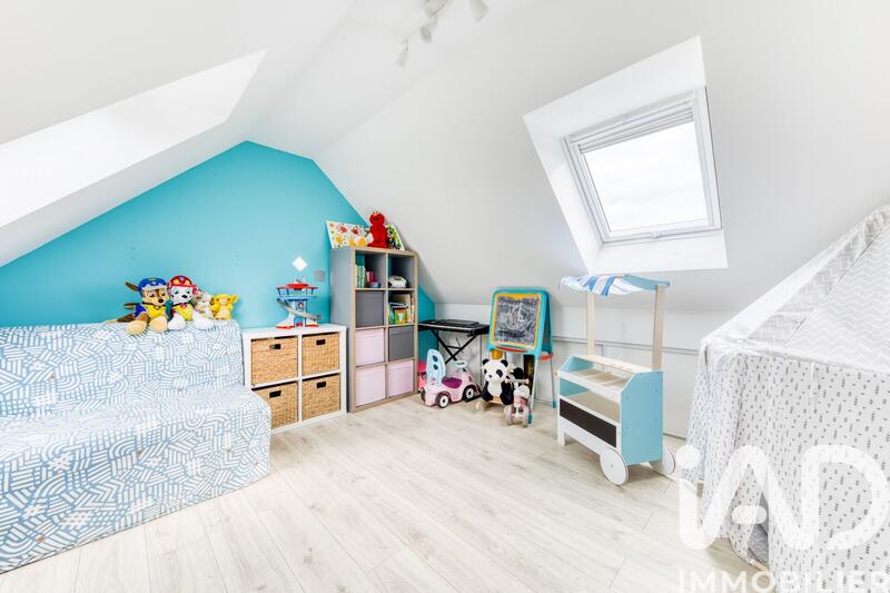 Maison - 115 m² - 6 pièces