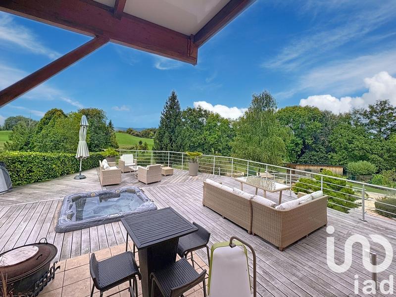 Maison de village - 190 m² - 6 pièces