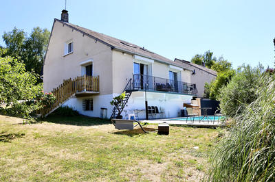 Maison - 210 m² - 7 pièces