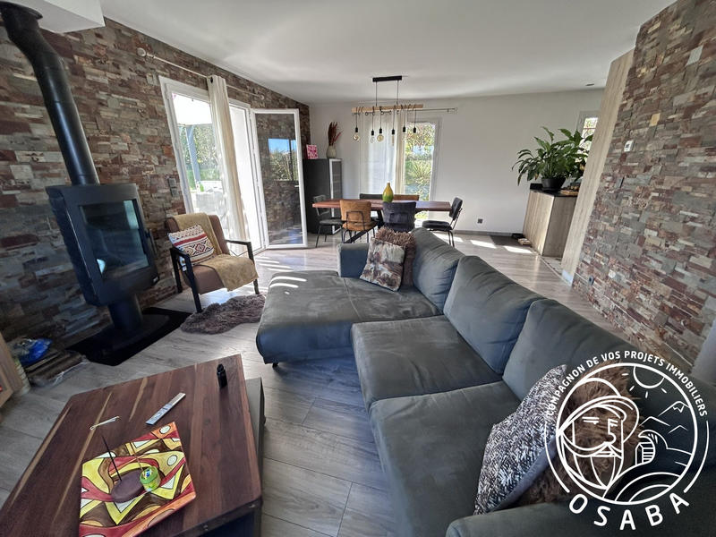 Maison - 90 m² - 4 pièces