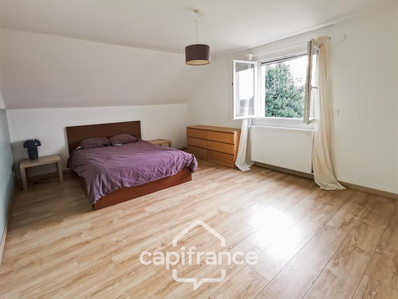 Maison - 180 m² - 7 pièces