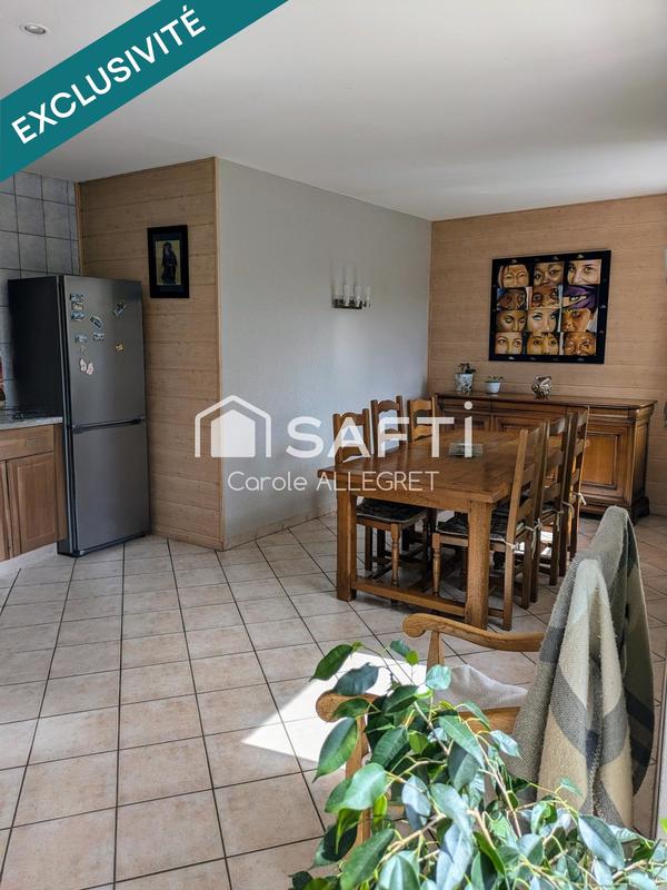 Maison - 182 m² - 7 pièces