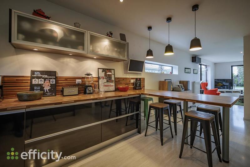 Maison - 150 m² - 6 pièces