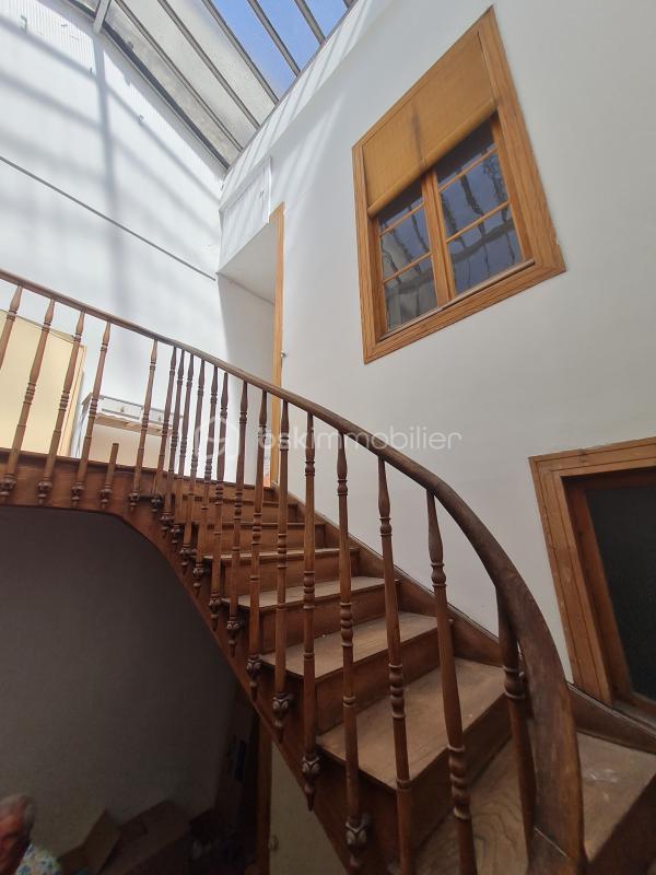 Immeuble - 363 m² - 16 pièces