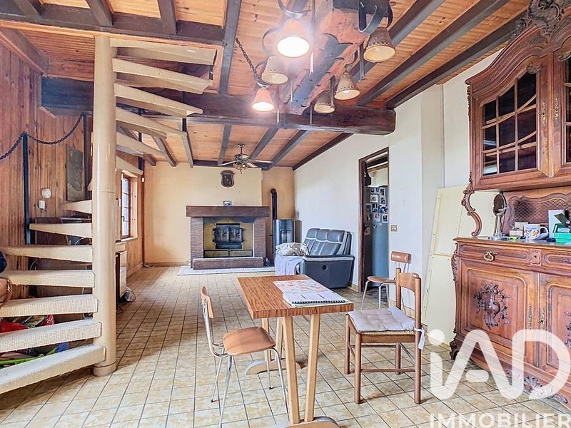 Maison - 258 m² - 10 pièces