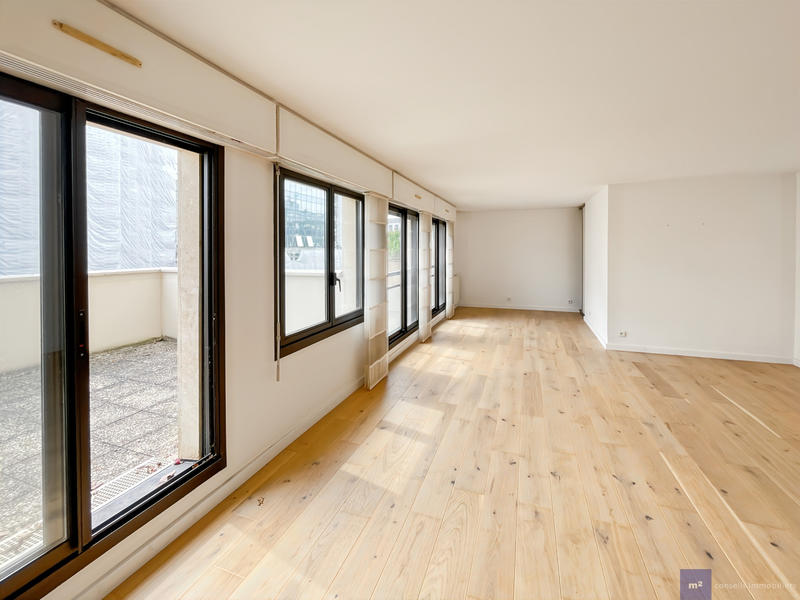 Appartement - 85 m² - 4 pièces