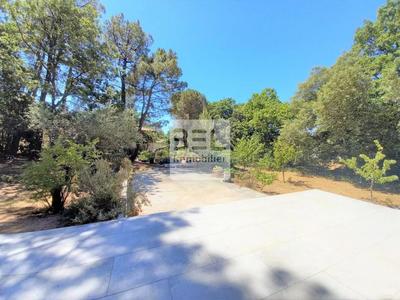 Villa - 145 m² - 7 pièces