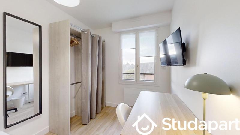 Chambre - 10 m² - 1 pièce