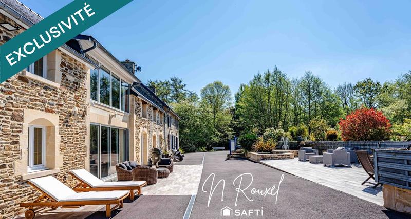 Maison - 300 m² - 12 pièces