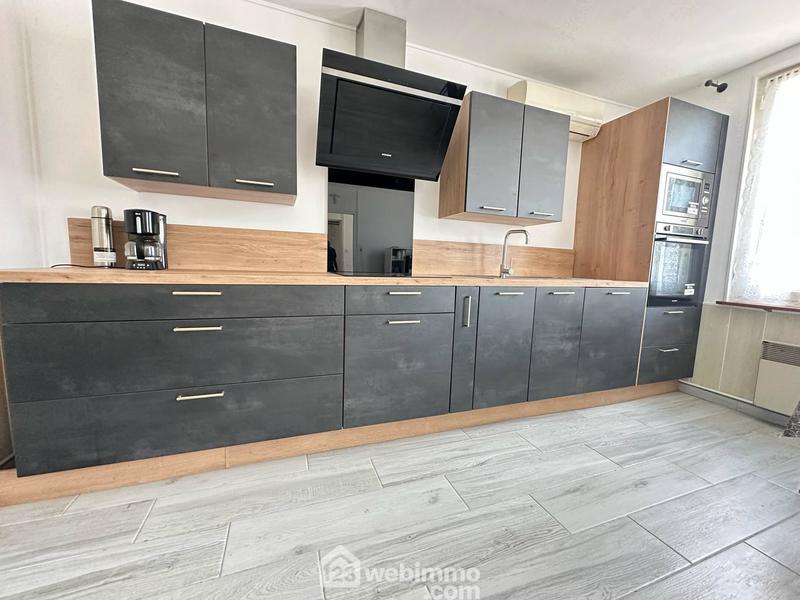 Maison - 127 m² - 6 pièces