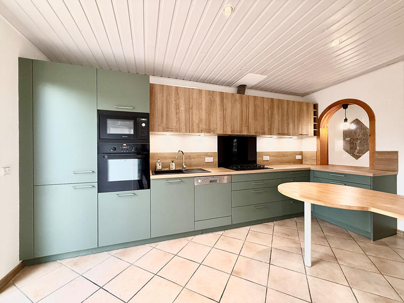 Maison - 148 m² - 7 pièces