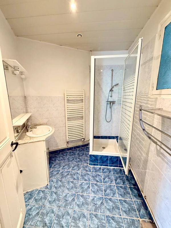 Appartement - 103 m² - 5 pièces