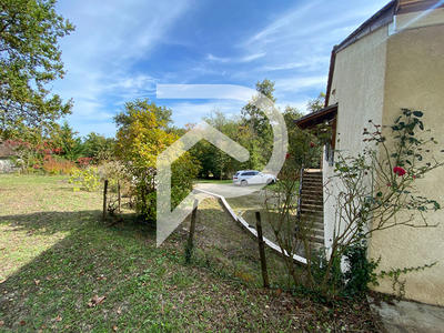 Maison - 120 m² - 4 pièces