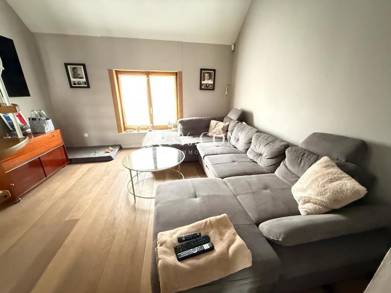 Maison - 142 m² - 5 pièces