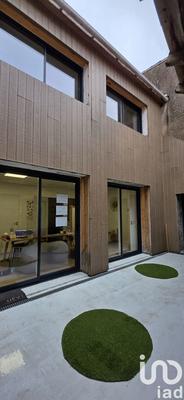 Maison de ville - 240 m² - 12 pièces