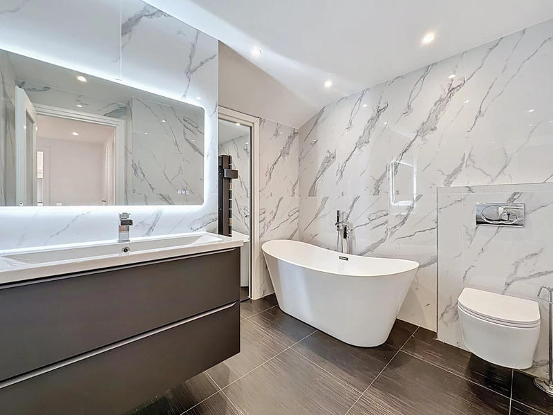 Appartement - 121 m² - 4 pièces