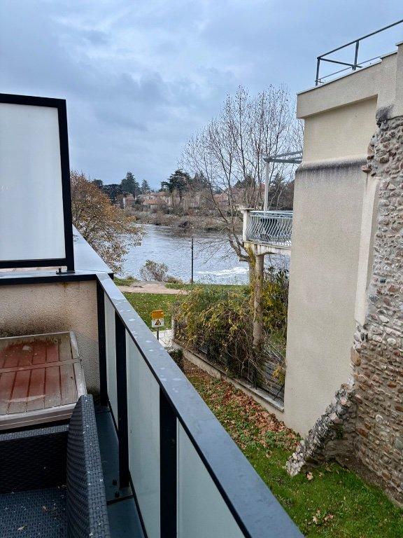 Appartement - 60 m² - 2 pièces