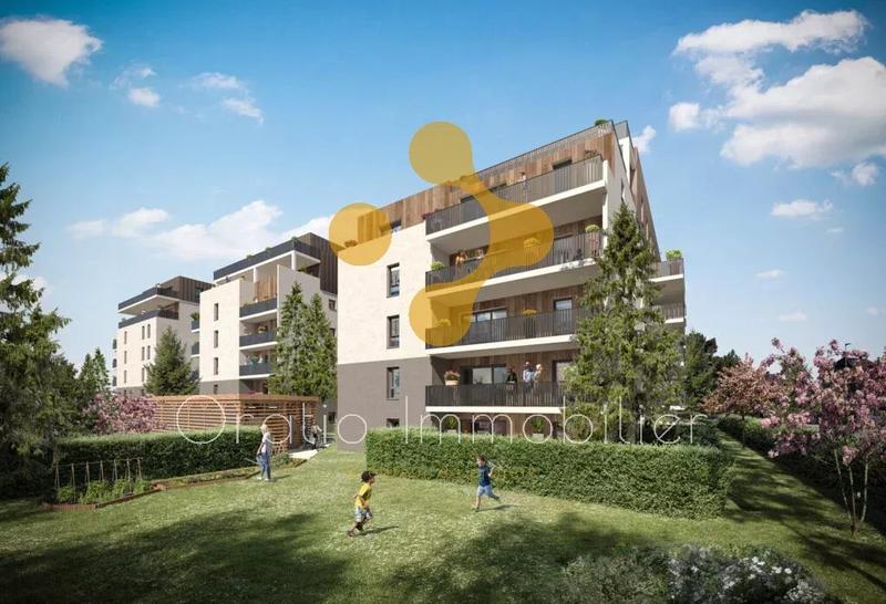 Appartement - 80 m² - 4 pièces