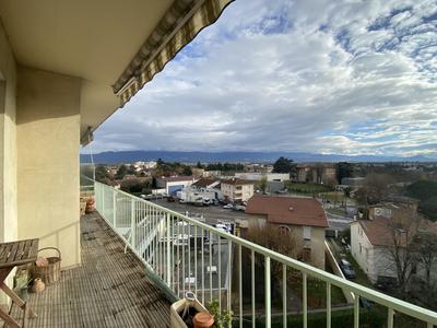 Appartement - 98 m² - 5 pièces