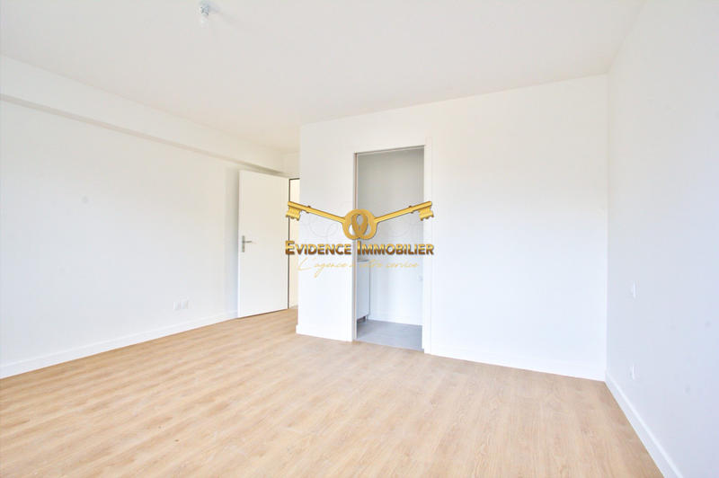 Appartement - 87 m² - 4 pièces