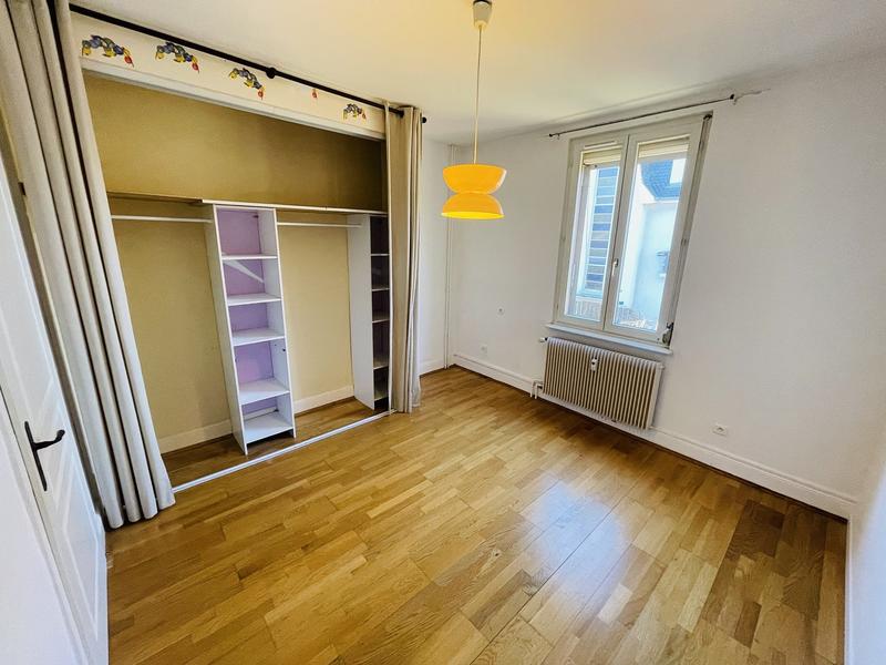 Appartement - 79 m² - 4 pièces