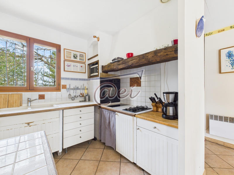 Villa - 100 m² - 5 pièces