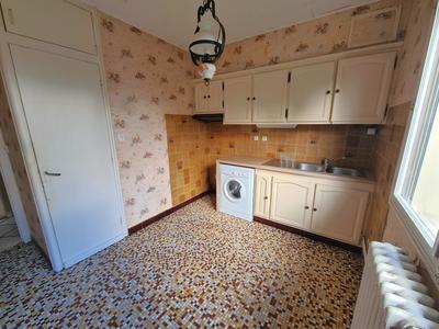 Maison - 92 m² - 4 pièces