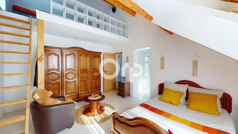 Maison - 197 m² - 6 pièces