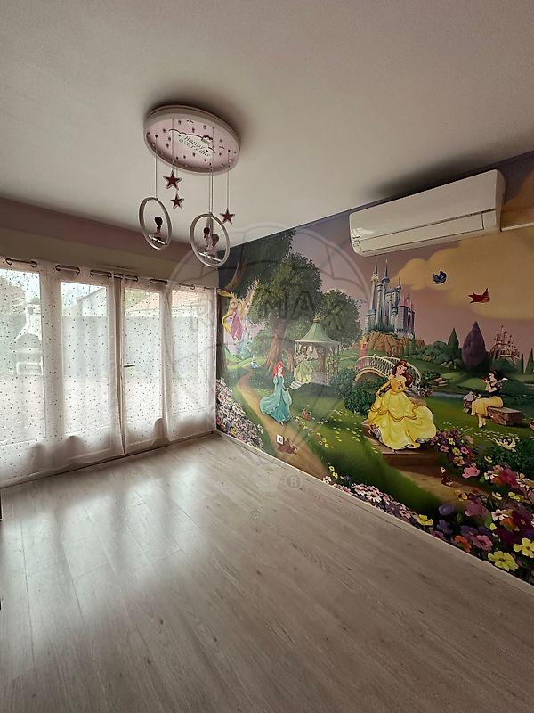 Maison - 115 m² - 6 pièces