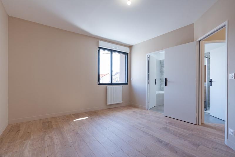 Maison - 92 m² - 6 pièces