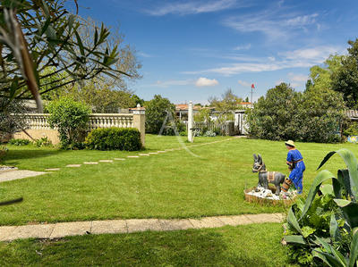 Maison - 162 m² - 6 pièces