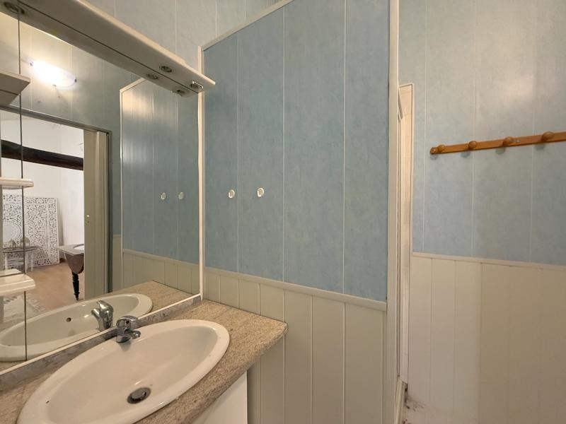 Maison - 231 m² - 6 pièces