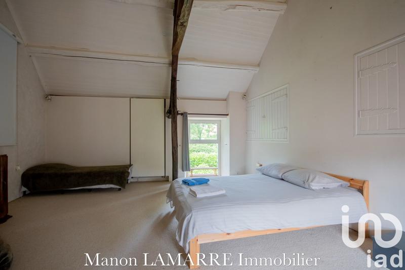 Maison - 332 m² - 13 pièces