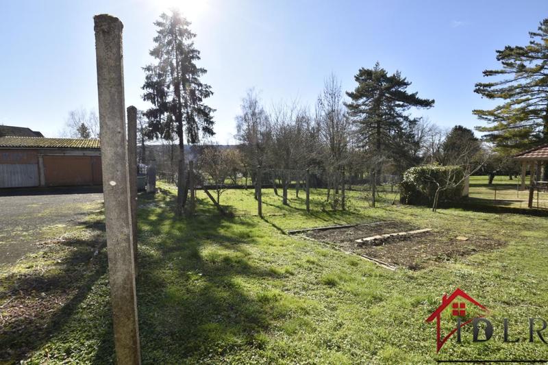 Maison de village - 217 m² - 9 pièces