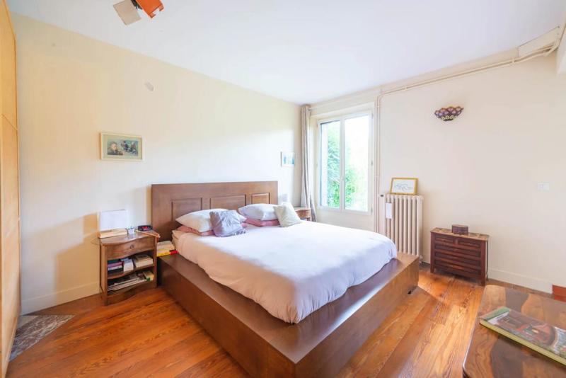 Maison - 215 m² - 9 pièces