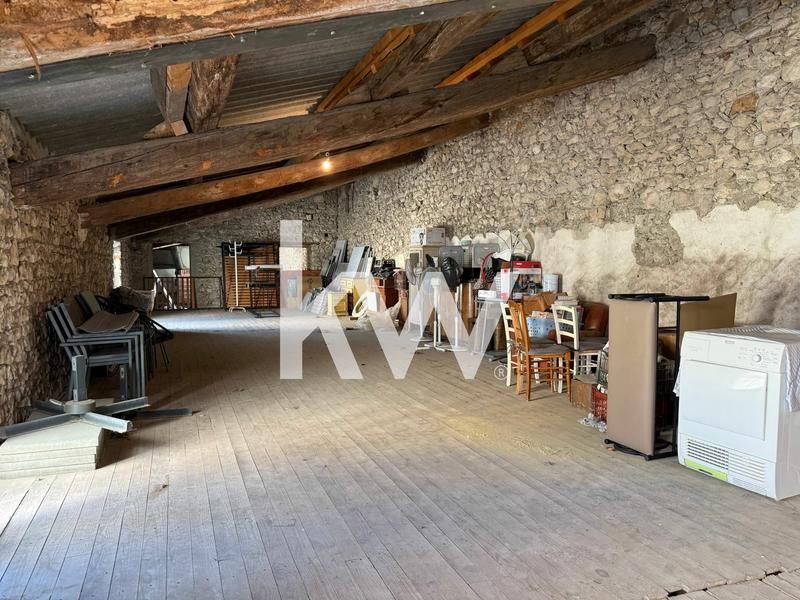 Maison - 140 m² - 4 pièces