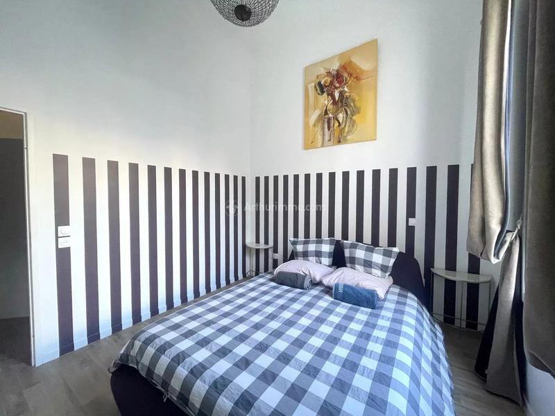 Appartement - 82 m² - 4 pièces