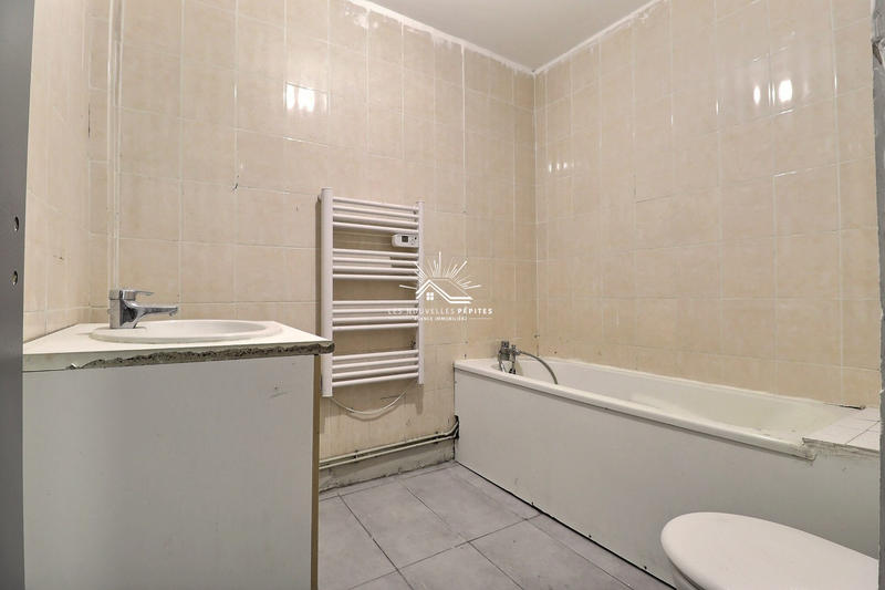 Maison - 88 m² - 5 pièces