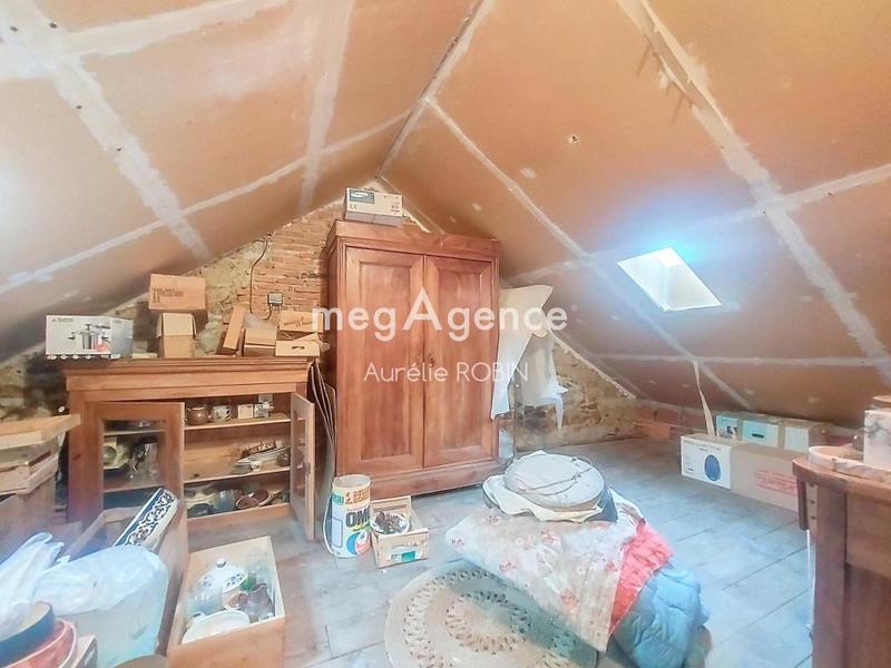 Maison - 90 m² - 5 pièces