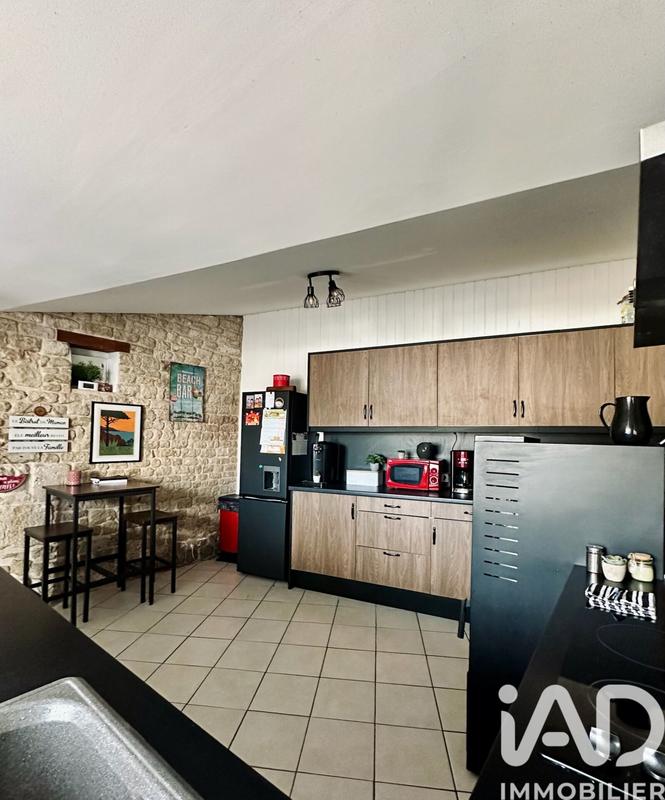 Maison - 203 m² - 7 pièces