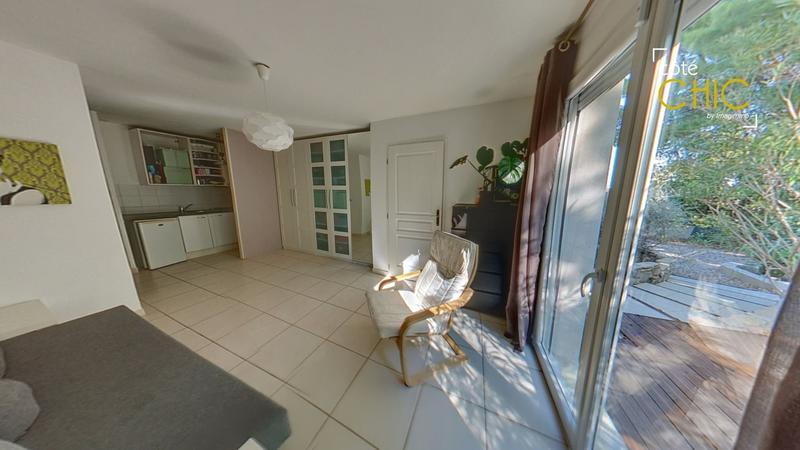 Maison - 254 m² - 7 pièces