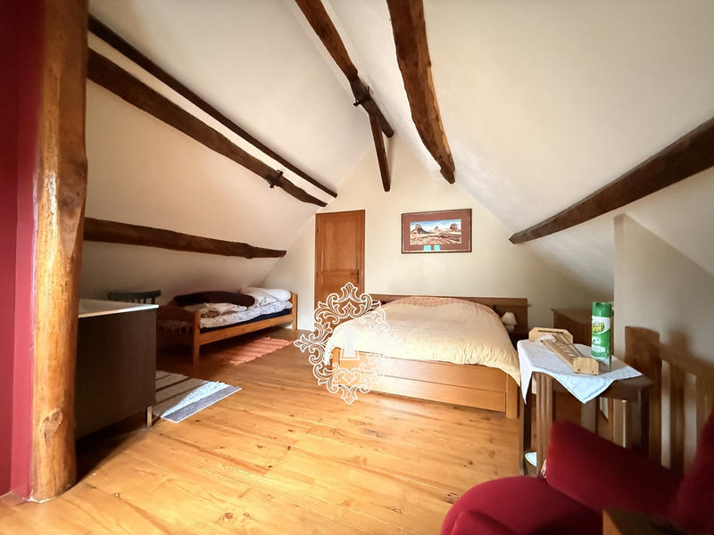 Maison - 112 m² - 4 pièces