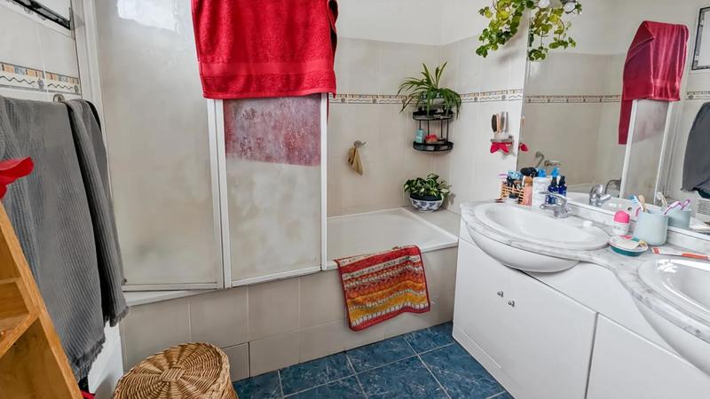 Appartement - 76 m² - 3 pièces