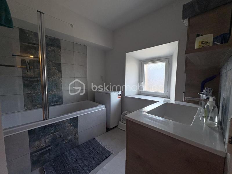 Maison de village - 94 m² - 4 pièces