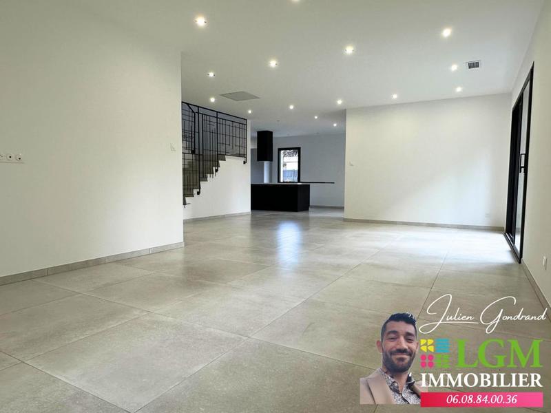 Maison - 139 m² - 4 pièces