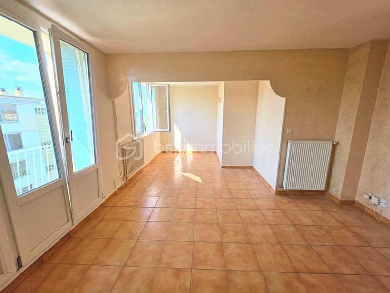 Appartement - 66 m² - 3 pièces